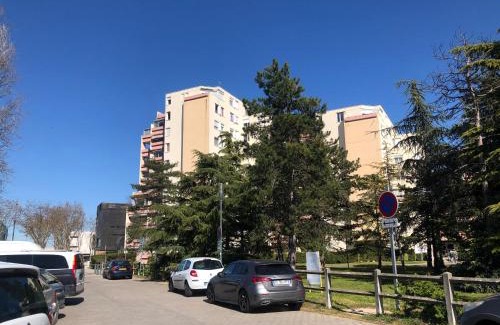 Vaulx-en-Velin Apartment | Chambre Privée en colocation dans un appartement Vaulx en Velin Centre
