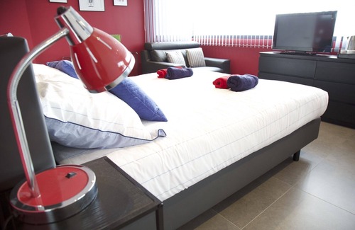 Merignies Bed & Breakfast | Chambre, sdd - wc, 24 m2, Accès Indépendant D'une Maison sur un Golf/PKG Fermé