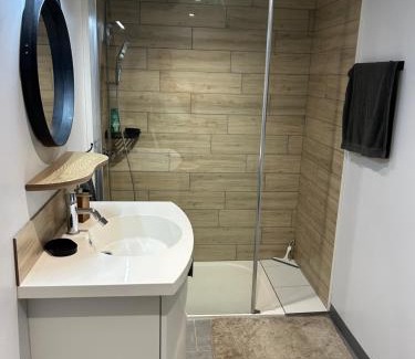 Mazamet Bed & Breakfast | Chambre Studio B&B