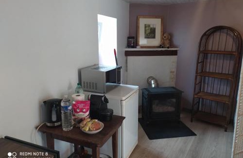 Ancy-le-Libre Apartment | Chambre tranquille et confortable pour étape