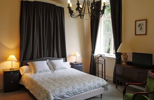 Lannoy Bed & Breakfast | Chambres d'Hôtes Château de Courcelette