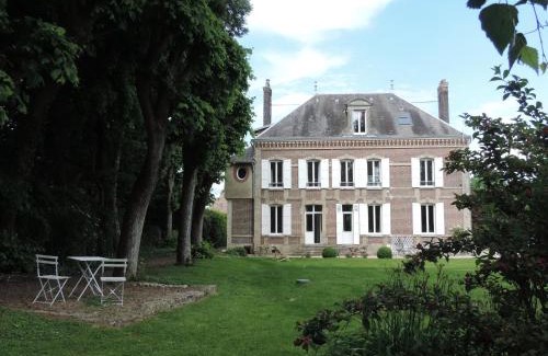 Guiseniers Bed & Breakfast | Chambres d'Hôtes de la Bucaille