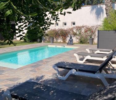 Puget-sur-Argens Bed & Breakfast | Chambres d'Hôtes Le Mas du Bijou Bleu