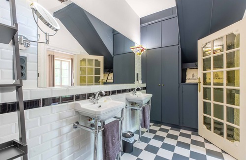 Charmeil Bed & Breakfast | Chambres D'hôtes Vichy : Château de Charmeil