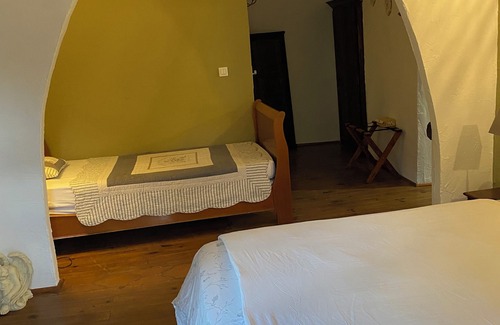 Verdese Bed & Breakfast | Chambres et Table D'hôte au Cœur de la Castagniccia Dans une Bâtisse du Xviii S