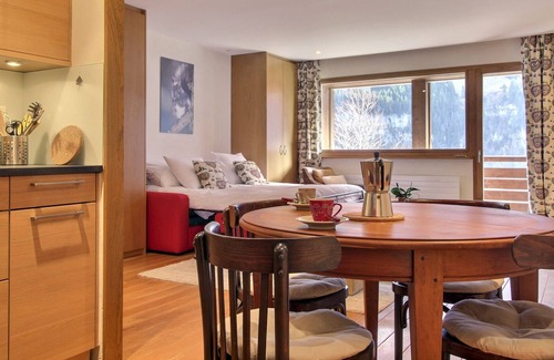 Champery Apartment | Champéry - Avanthay Immobilier - Charming 1 room apartment, 47m2 on the 1st floor of a residence ver