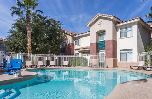 Chandler Apartment | Chandler 1 bd 1 ba Fully Renovated Premium LUX apartment pets allowed