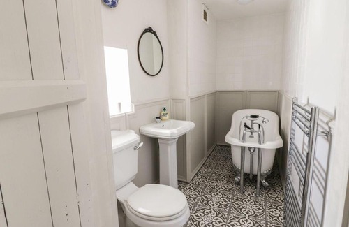 Giggleswick House | Chandlers Cottage, Settle