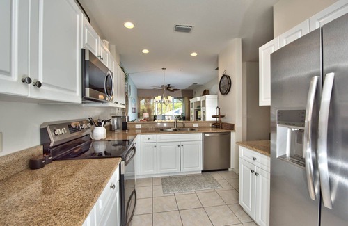 Naples Villa | Changes in Latitude - Greenlinks at Lely resort in Naples, FLn