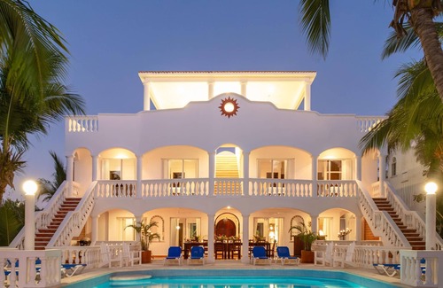 Cozumel Villa | Chango Villa - Ocean Front - Private Beach - 7 Bedrooms - Scuba Diving