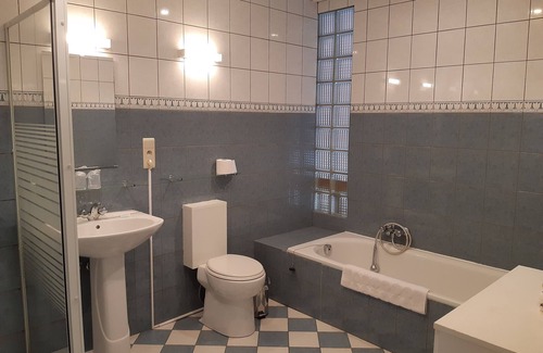 Halleux Bed & Breakfast | Chanteloup, Maison D'hôtes - Halleux