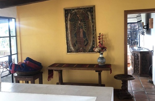 San Antonio Tlayacapan Cottage | Chapala house in front of the lake