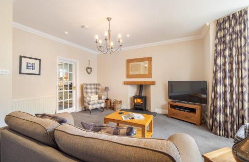Bowness-on-Windermere House | Chapel House at No 8