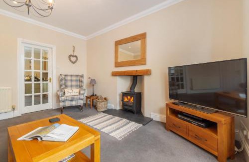 Bowness-on-Windermere House | Chapel House at No 8