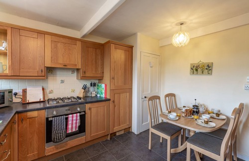Kirkcudbright Cottage | Chapelton Cottage No 2 - a cottage that sleeps 4 guests in 2 bedrooms
