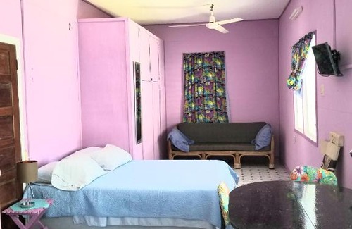 Caye Caulker Apartment | Chapito's Apartment 1