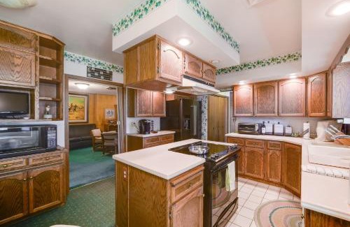 Chappell House | Chappell Vacation Rental with Patio and Fire Pit!