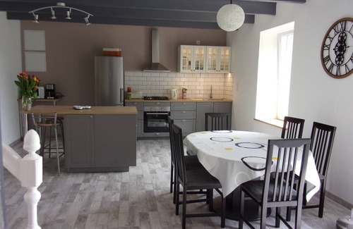 Plogastel-Saint-Germain House | Character house in the countryside between town and sea