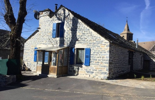 Les Estables House | Character house in the middle of a typical mountain village in Haute Loire