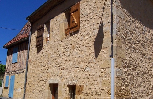 Lanquais Cottage | Character house in Périgord, 5 minutes from Château de Lanquais.