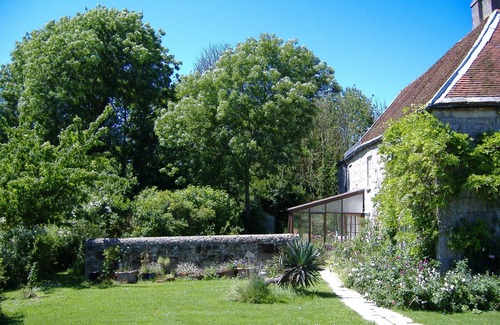 Yarmouth Apartment | Characterful apartment in the wing of our family's listed stone built farmhouse