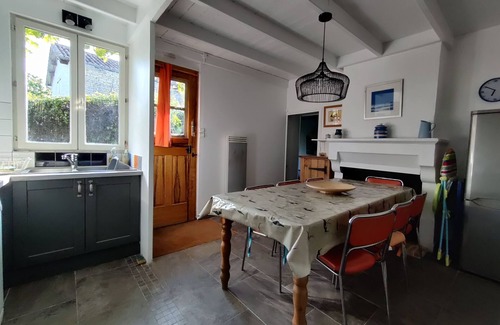 Arcais House | Characterful village property in the heart of Green Venice, Western France