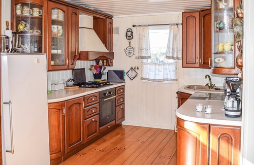 Frogn House | Characteristic cottage located directly on the Oslofjord, near Drøbak.