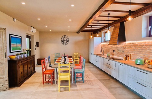 Marciano House | Characteristic restored farmhouse with 360° views