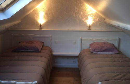 Bonsin House | Chard’heureux 1830. Holiday apartment for 9 people with jacuzzi