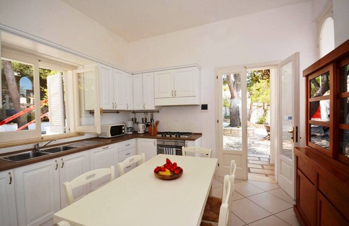 Marina di Novaglie Villa | Chariming seafront villa with pool