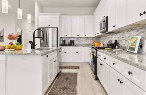 Cordesville House | Charleston-themed House for 10!