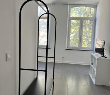 Charleroi Apartment | Charleville H centre - gare - aéroport