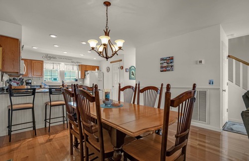 Chincoteague House | Charlie's Bayside Retreat - Pet friendly, In town!