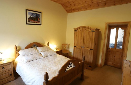 Lorrha House | Charlie's Cottage, Nenagh