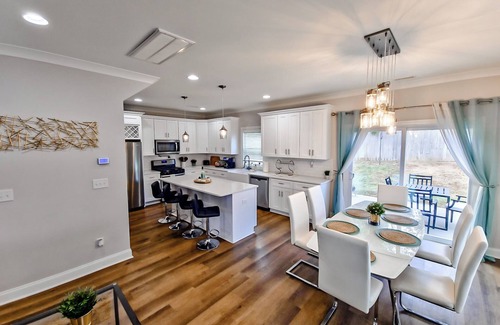 Charlotte House | Charlotte Oasis 4BR/2.5BA-Cozy and Charming Home Close To Uptown