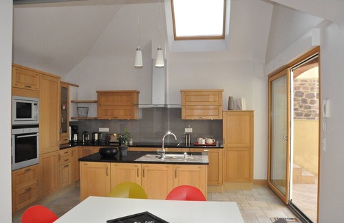 Pleneuf-Val-Andre House | CHARM AND BEAUTIFUL STONES. VACATION HOME CLOSE TO BEACH AND ALL AMENITIES