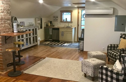 Chewelah Apartment | Charm and Comfort in the Heart of Chewelah!