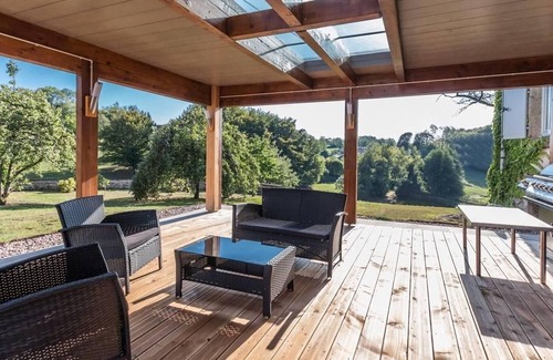 Fougerolles-Saint-Valbert Cottage | Charming house with private pond and covered pool
