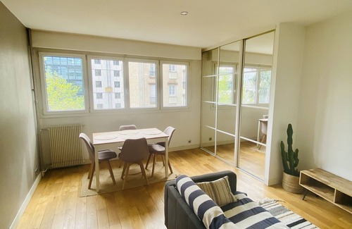 Quartier de la Maison-Blanche Apartment | Charmant 2 Pièces, 38m2, au Coeur de la Butte aux Cailles, Entièrement Équipé