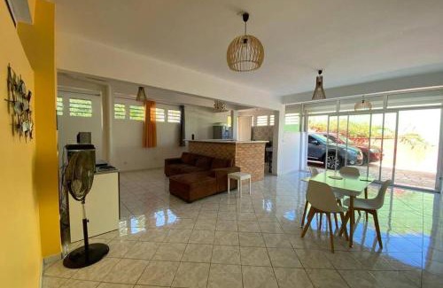 Le Robert Apartment | Charmant appartement avec piscine