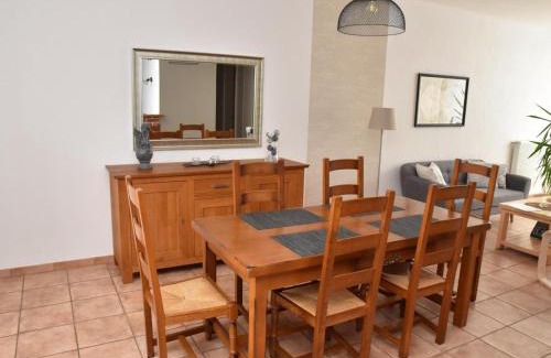 Cressanges House | Charmant Gîte avec Piscine, Jardin et Jeux Enfants près de St Pourçain/Sioule - FR-1-489-57