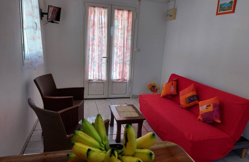Sainte-Rose Cottage | Charmant Gite Pour Vous Ressourcer au Calme