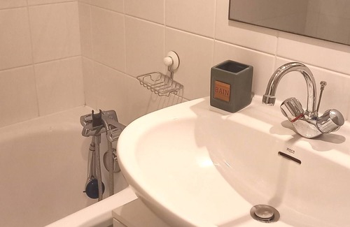 Port Guillaume Apartment | Charmant Logement Classé 2 Étoiles Avec Piscine