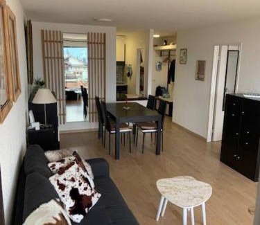Montana Apartment | Charmant logement vue dégagée Jeanne d'Arc