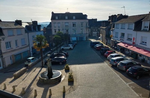 Chateauneuf-du-Faou Apartment | Charmant studio proche canal.