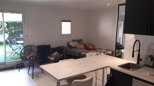 Sainte-Maxime City Centre Apartment | Charmant studio à Sainte-Maxime, 30 m²