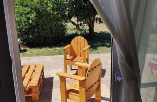 Arles Apartment | Charmant Studio Avec Jardin à la Campagne
