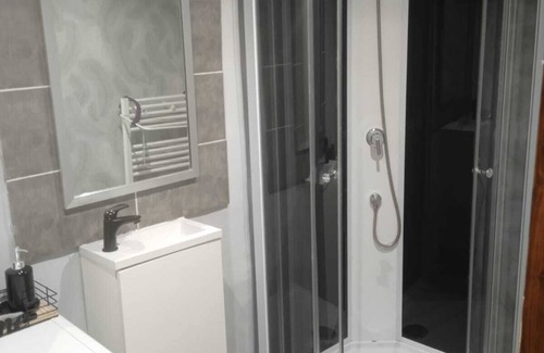 Tremblay Apartment | Charmant Studio sur la Route du Mont Saint Michel