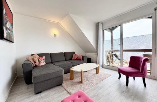 Larmor-Plage Apartment | Charmant T2 au calme balcon exposé plein sud