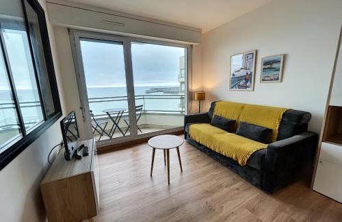 Granville Apartment | Charmant T2 en front de mer, 4 pers., ascenseur, garage, Wi-Fi - FR-1-361-383